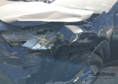 2019 Toyota Rav4 Xle z USA, uszkodzony, nr VIN 2T3W1RFV9KW051204